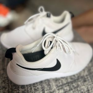 White Nike shoes